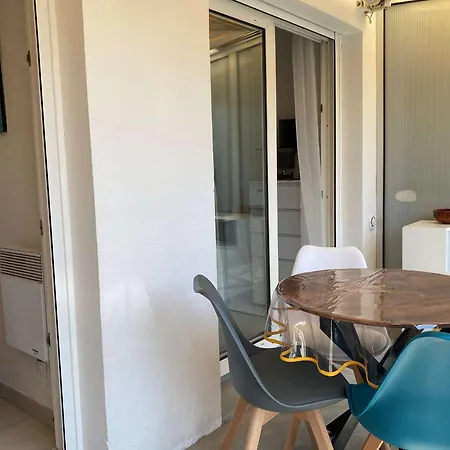 Agreable T2 Climatise Avec Loggia, Parking, Et Wifi A - Fr-1-553-250 بالاروك ليه بان