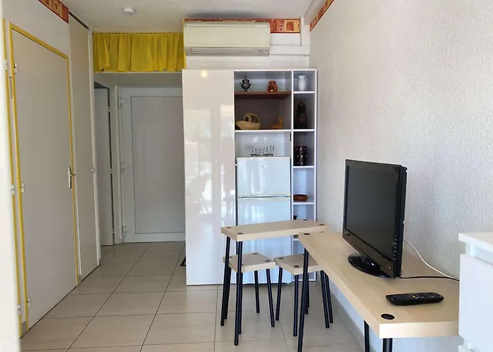 Agreable T2 Climatise Avec Loggia, Parking, Et Wifi A - Fr-1-553-250 Apartmán Balaruc-les-Bains